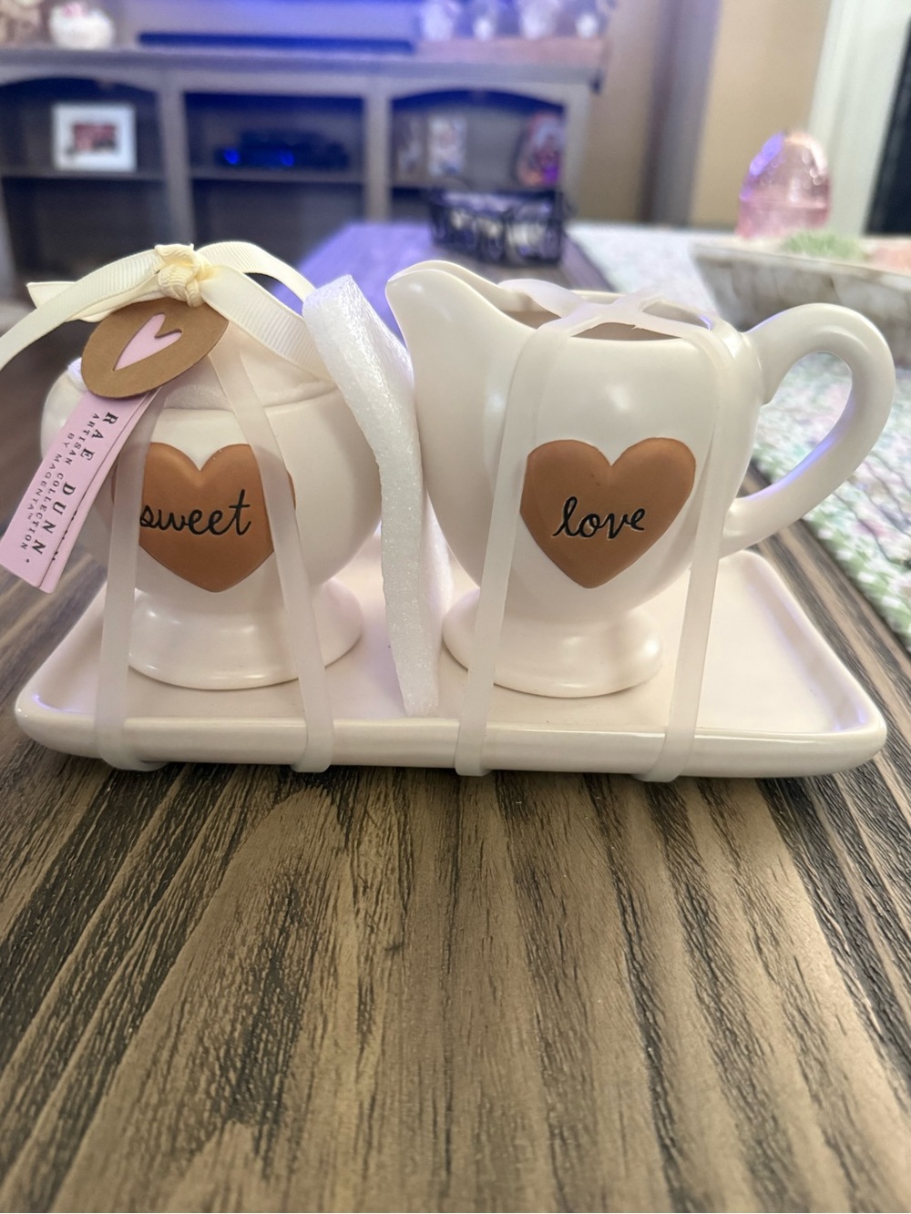 Rae Dunn White Creamer & Sugar Set with Tan Heart Accents